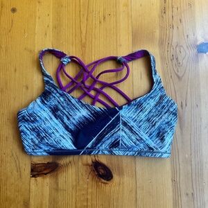 Lululemon Free to Be Sports Bra, size 8